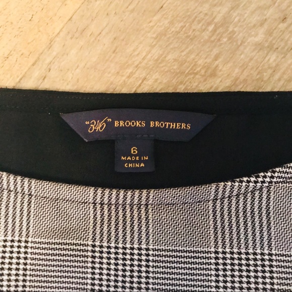 SOLD Brooks Brothers Blouse - Picture 2 of 2